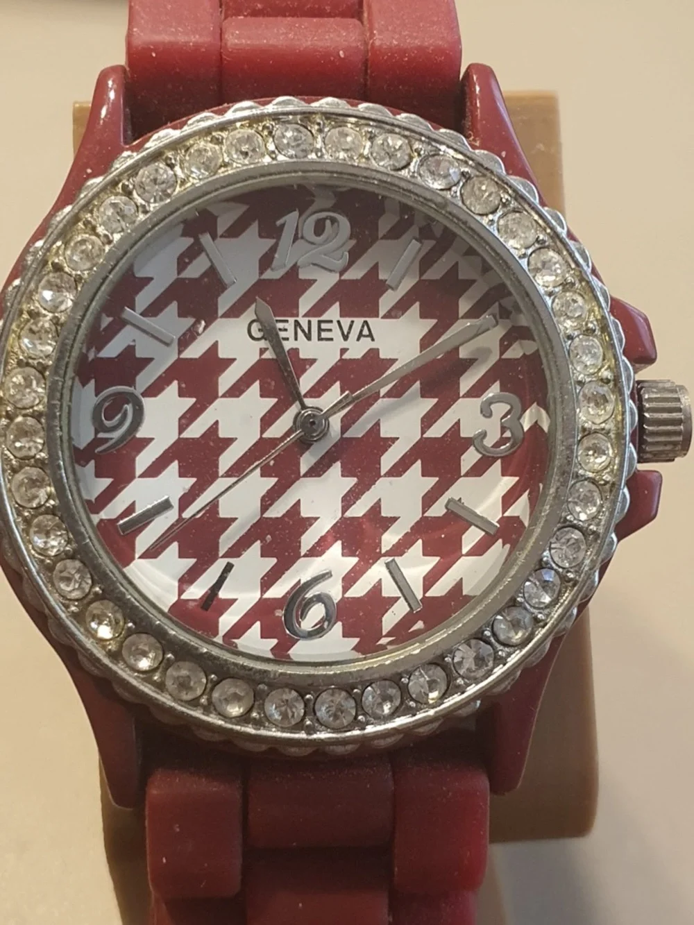 🦋10/$20🦋 Geneva Silver/Red Rhinestone Silicone Women's Watch